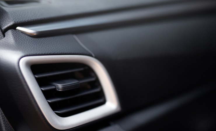 sistema aria condizionata in auto
