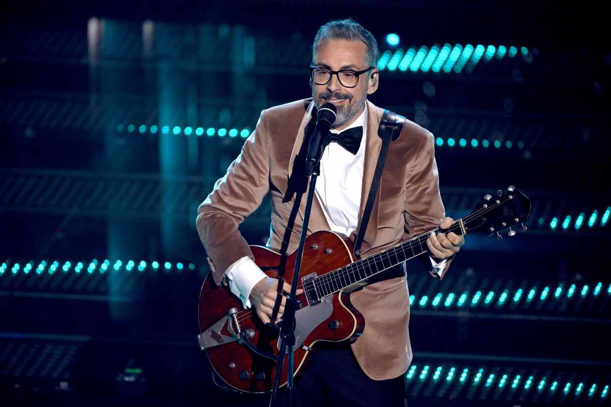 brunori sas che canta a sanremo