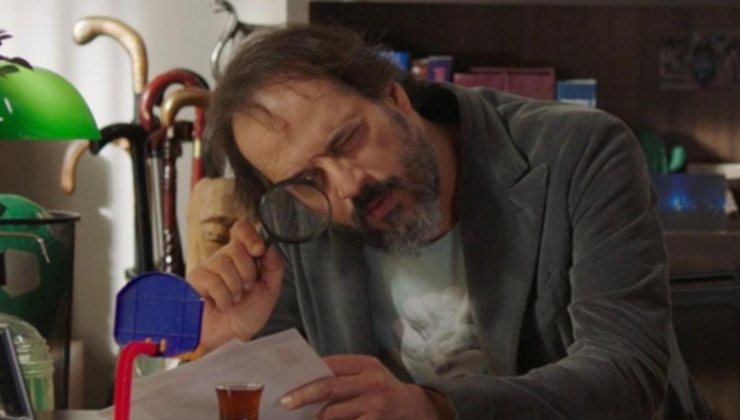 Tumuçin Esen nella serie Hekimoglu