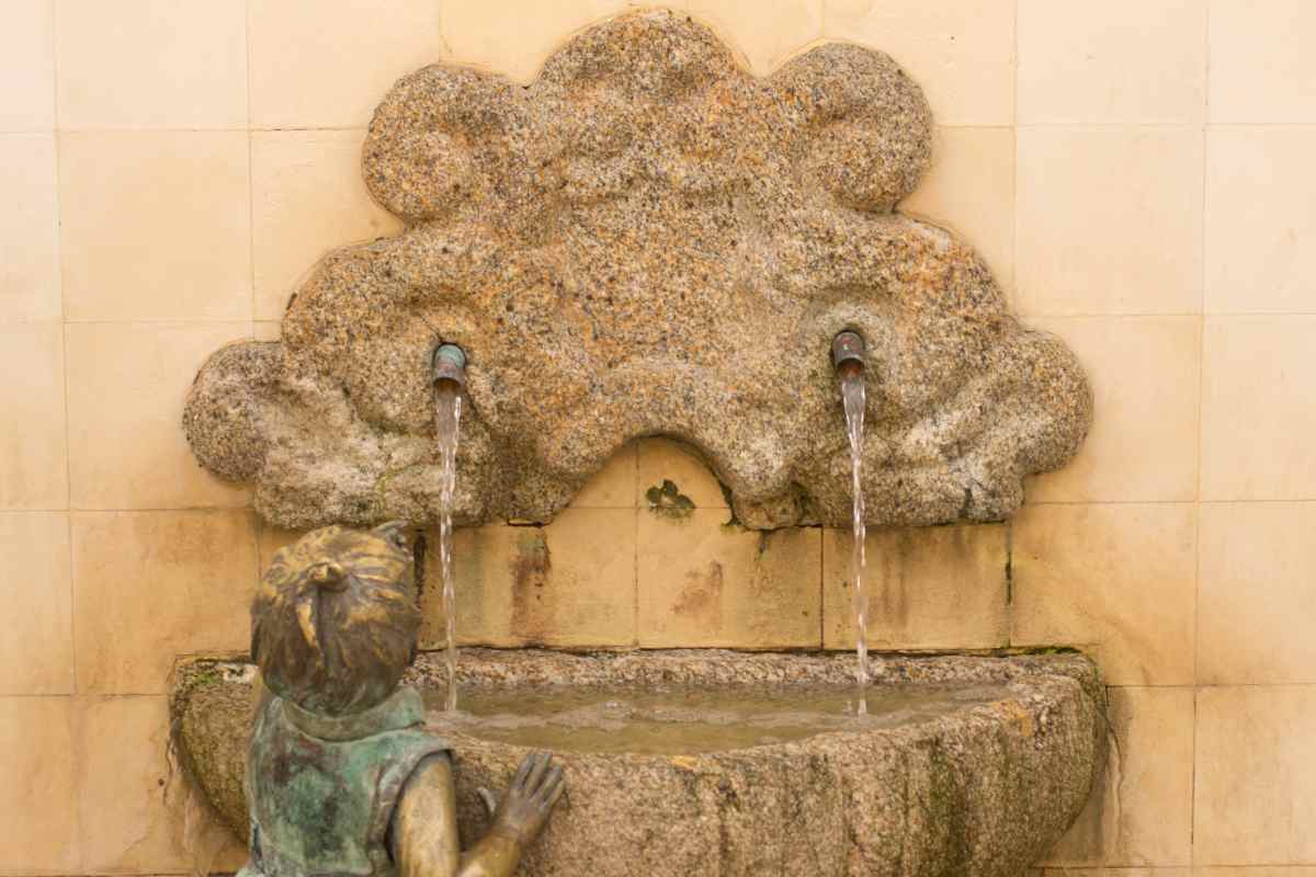 fontana pubblica