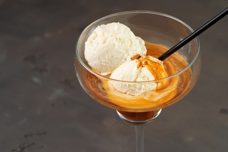 palline di gelato al caffè