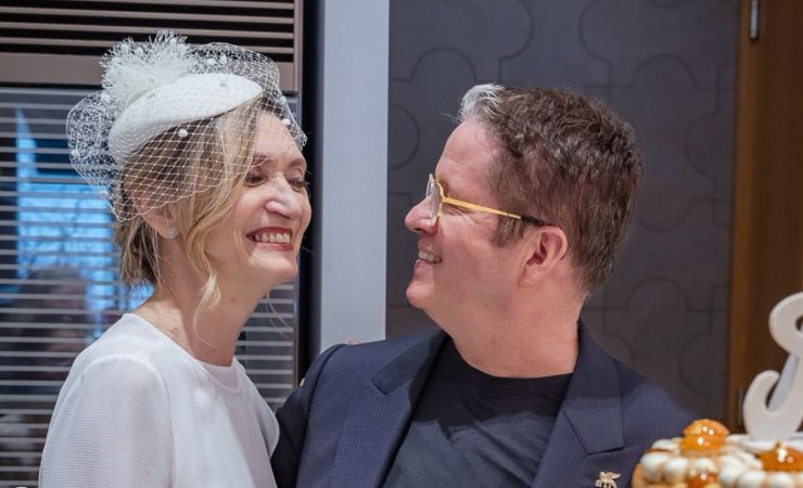 Ernst Knam e la moglie Frau che sorridono